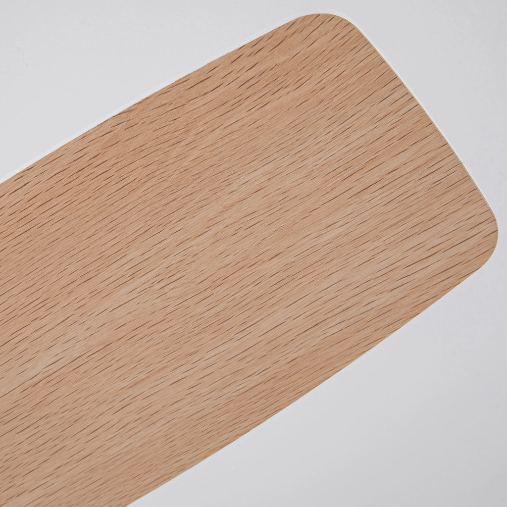 Ventilatore da soffitto con luce LED; 5 pale in legno composito; telecomando e finitura bianca e naturale