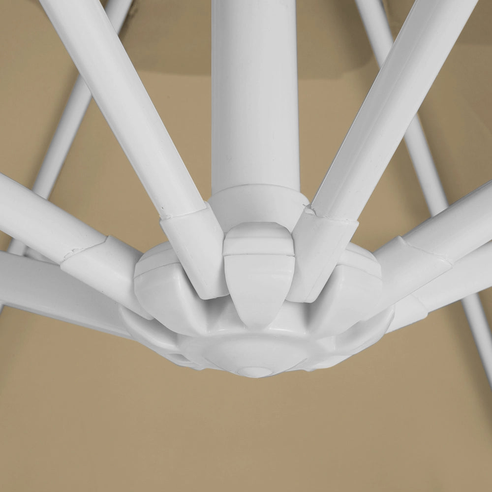 Ombrellone da giardino Sabbia Beige Baldacchino Palo in acciaio bianco 240 cm Resistente alle intemperie Cantilever con meccanismo a manovella