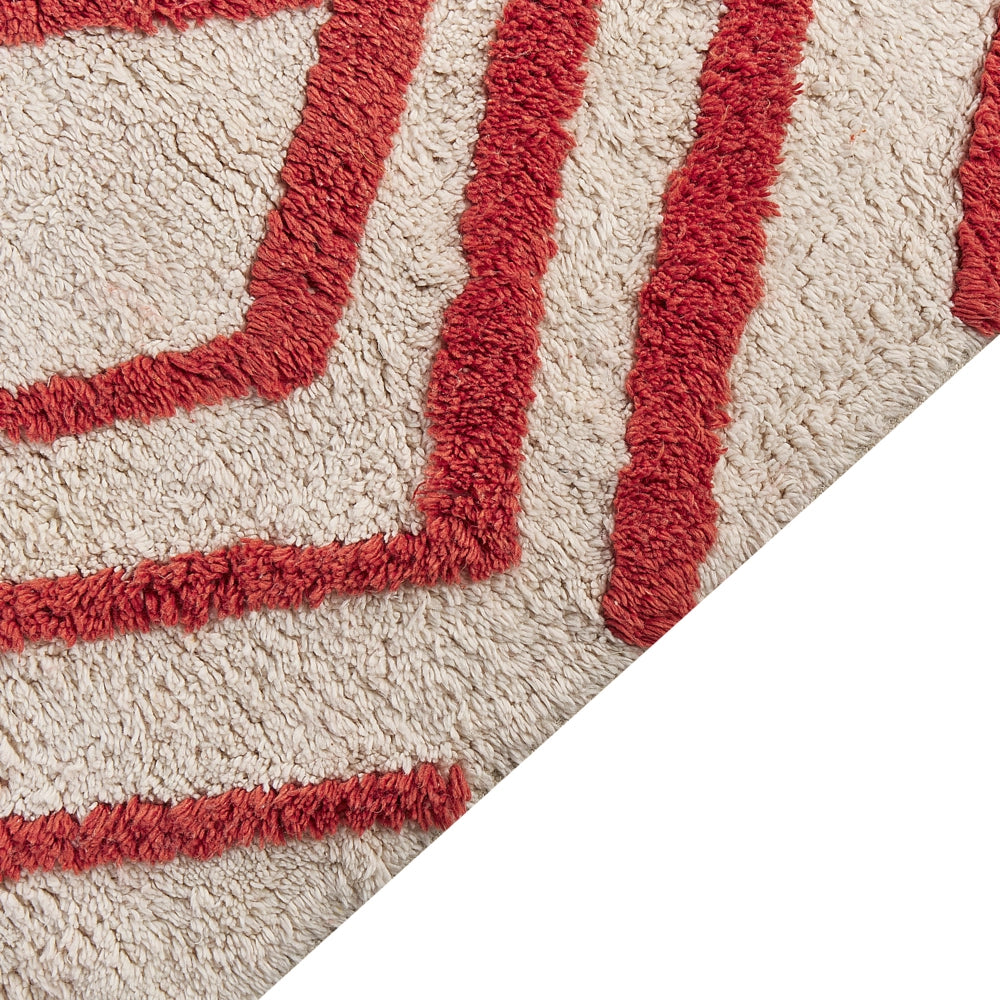 Tappeto in cotone bianco e rosso motivo a geometrico 160 x 230 cm camera da letto soggiorno ingresso