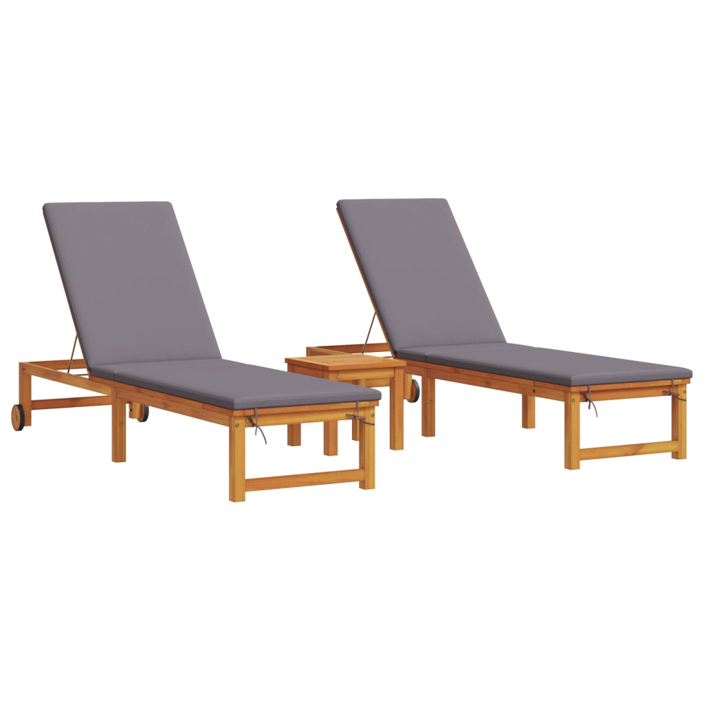 Set di lettini prendisole 2 pz con tavolo e cuscini in legno massello di acacia