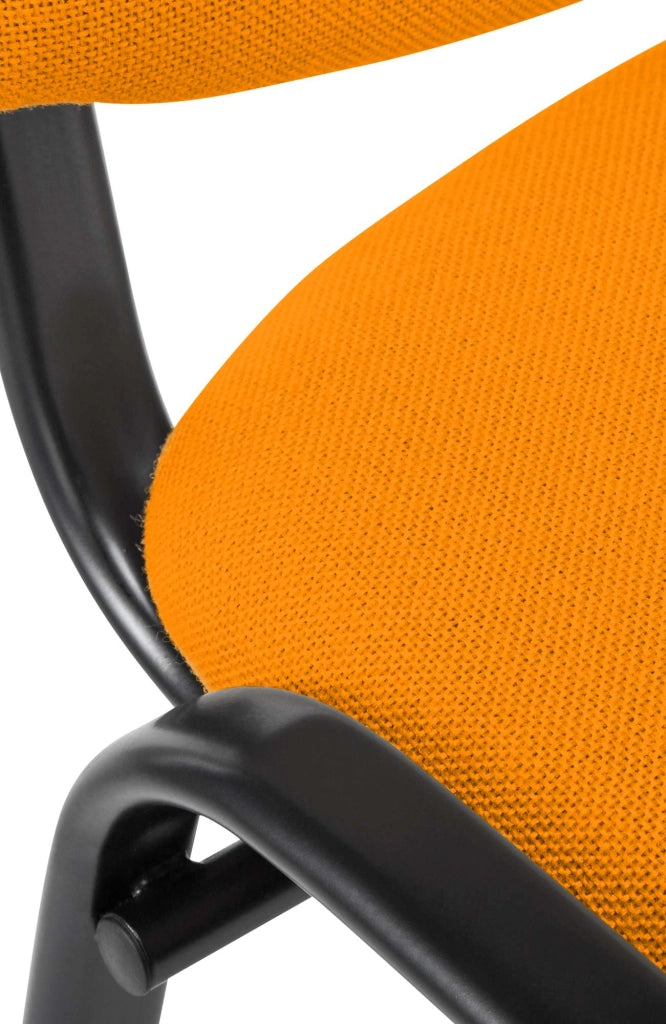 Sedia Ken in stoffa arancione