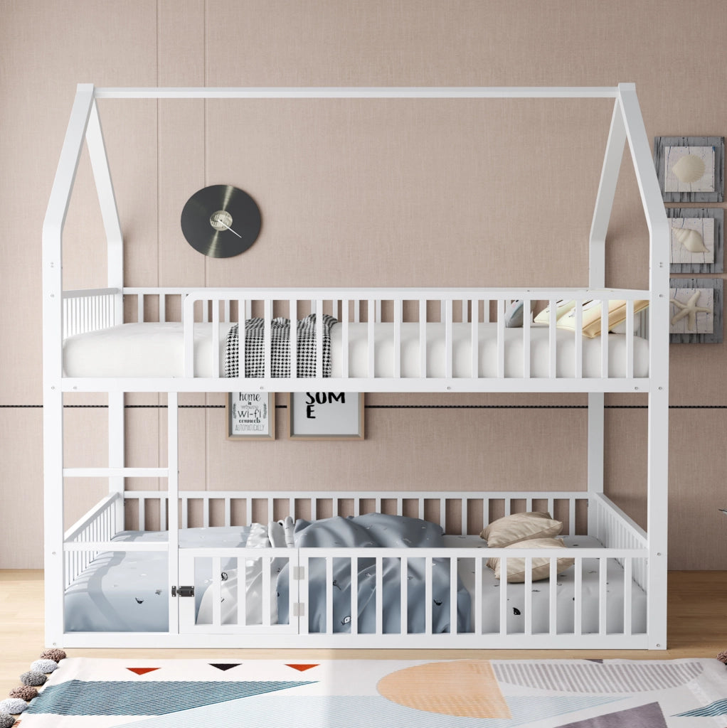 Letto a castello in metallo 140x200 cm; bianco; con struttura a casetta e scala frontale