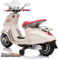 Moto Elettrica per Bambini Piaggio Vespa 946 12V con Parabrezza-Bianco