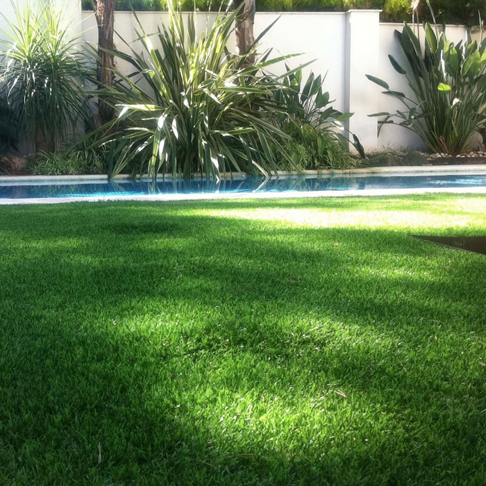 Tappeto erboso sintetico larghezza 1 mt spessore fili erba 45 mm sempre verde *** misura lunghezza 10 mt, confezione 1