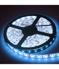 Bobina Striscia Strip Led 5050 Flessibile 5m 300 Led Adesiva Luce Interno Ip 20  -rgb      -