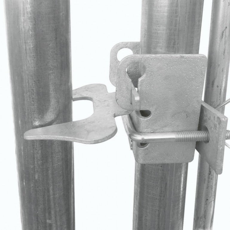 Box coperto da esterno per cani di qualità Ezooza Dabrova 380 x 380 x 240 cm di colore metallo