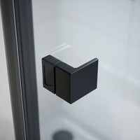 Box doccia 80x70 cm con apertura a battente lato destro con cerniere e parete fissa, profili nero opaco e vetro 8mm trasparente h195 | Fiji 