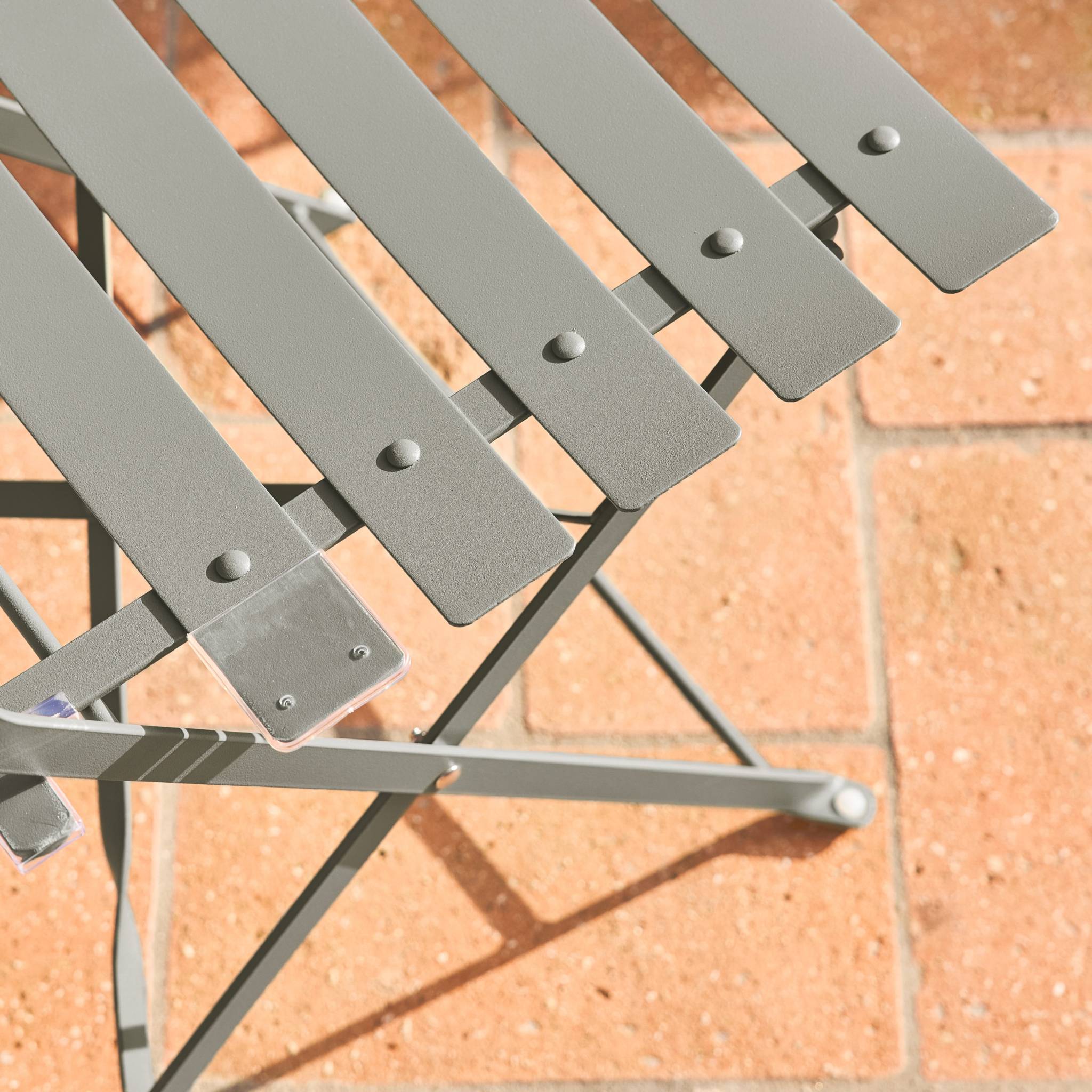 Tavolo da giardino bistrot pieghevole in metallo con 2 sedie, verde