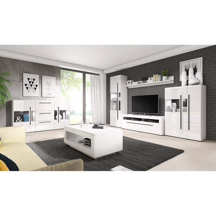 Buffet 180cm collezione BREDA con due porte parzialmente vetrate e tre cassetti. Colore bianco.