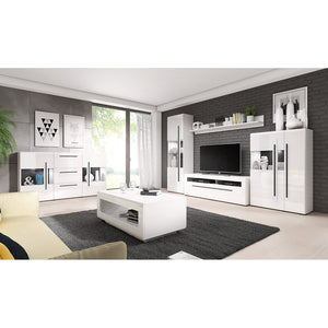 Buffet 180cm collezione BREDA con due porte parzialmente vetrate e tre cassetti. Colore bianco.
