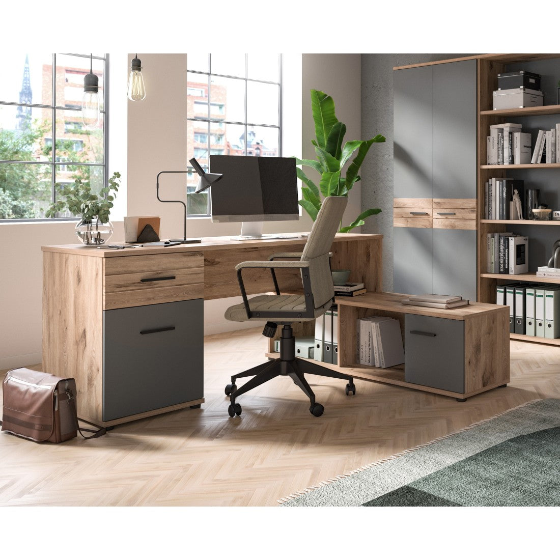 Scrivania ad angolo con 2 cassetti, 1 armadietto e 2 nicchie – Grigio antracite e rovere chiaro – SELMA