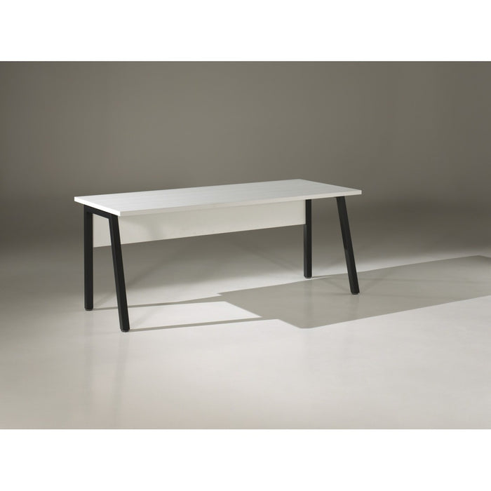 Scrivania professionale retta 150cm – Collezione SOON – Colori Bianco Opaco e Nero