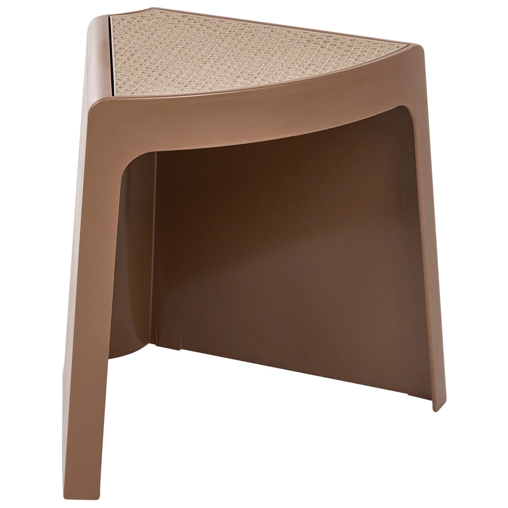 Set da 4 sgabelli da giardino in materiale sintetico marrone sedute aggiuntive per patio poggiapiedi impilabili
