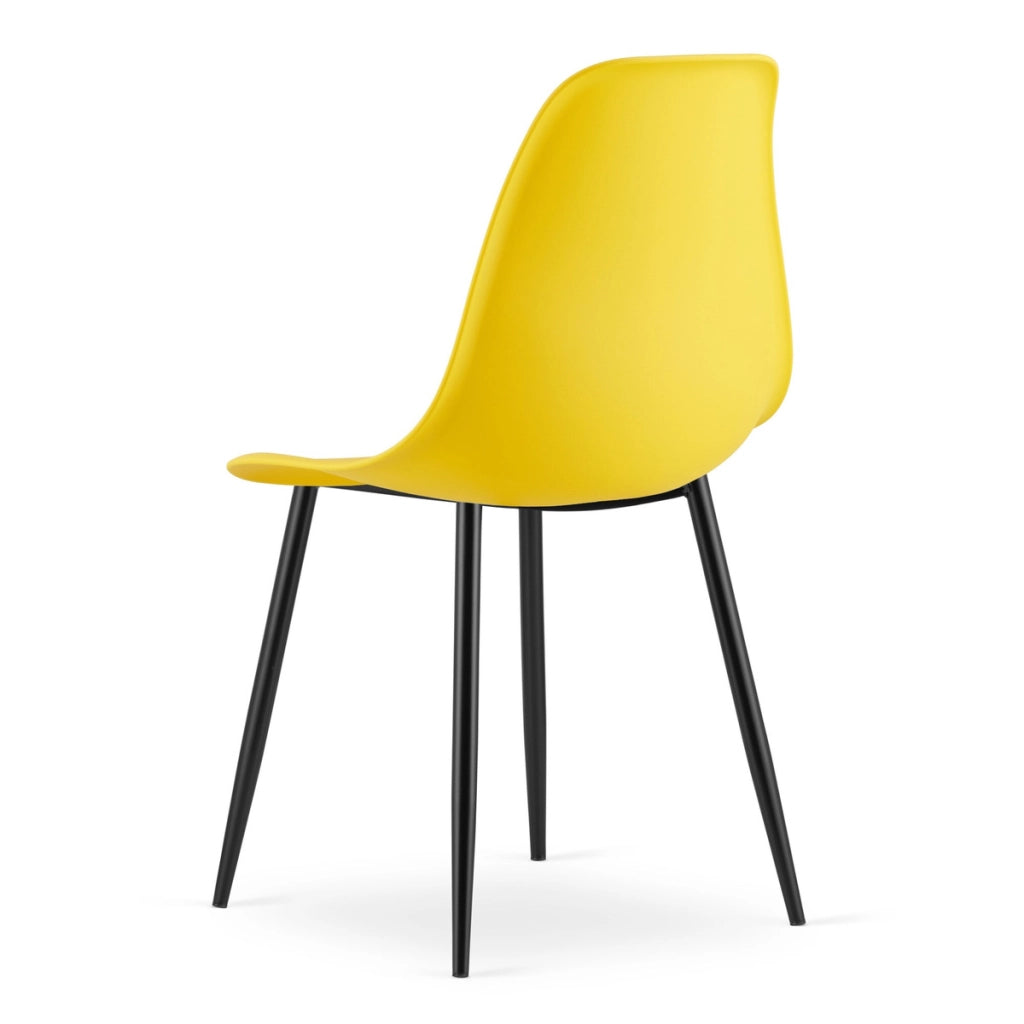Sedia scandinava WAT in polipropilene giallo e gambe nere