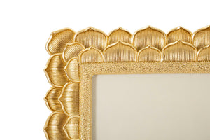 Cornice Petal 30x2,5x35 cm in Poliresina e Vetro