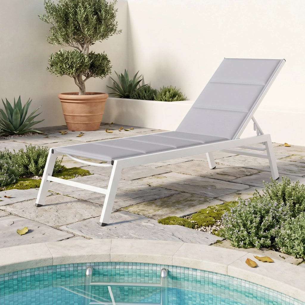 Sdraio Imbottita 64x181x90 cm Schienale 6 Posizioni Capacità 120 Kg Telaio Alluminio Grigio Chiaro