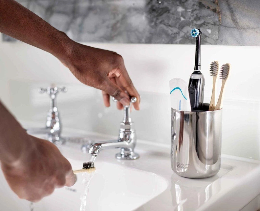 Joseph Joseph EasyStore Stainless steel Portaspazzolino libera installazione