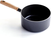 Lavaggio a Induzione e Microonde - Antiaffamante in Ceramica - Maniglia ispirata al Legno - Senza PFAS - 20cm/31 litri