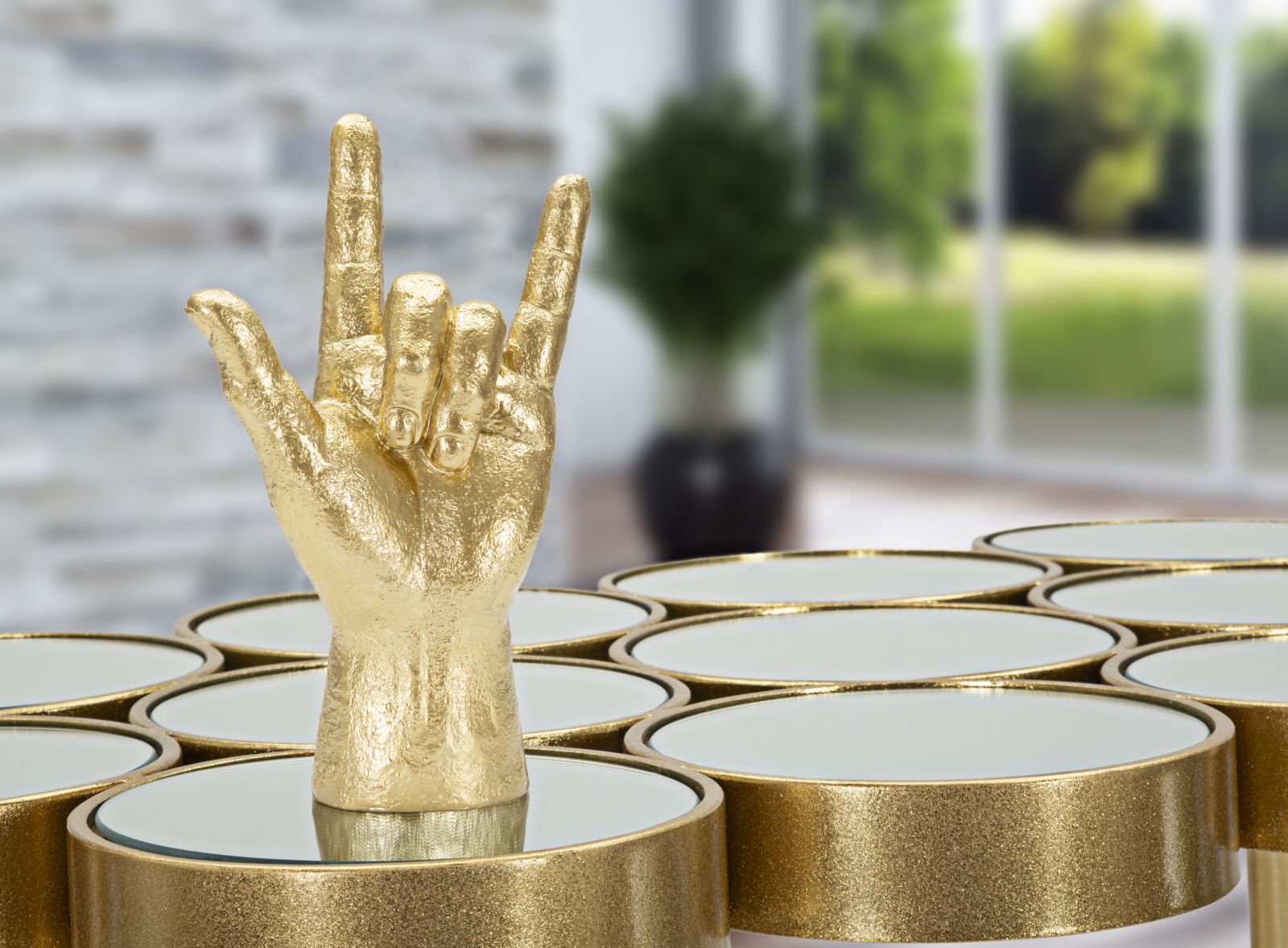 Statua Mano "Yeah" 14,5x23x7 cm in Poliresina Oro