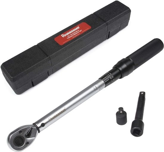Set di chiavi 25-220 Nm, 1/2" (12,6 mm) con set di conservazione, adattatore, estensione e valigetta +/- 4% di precisione.