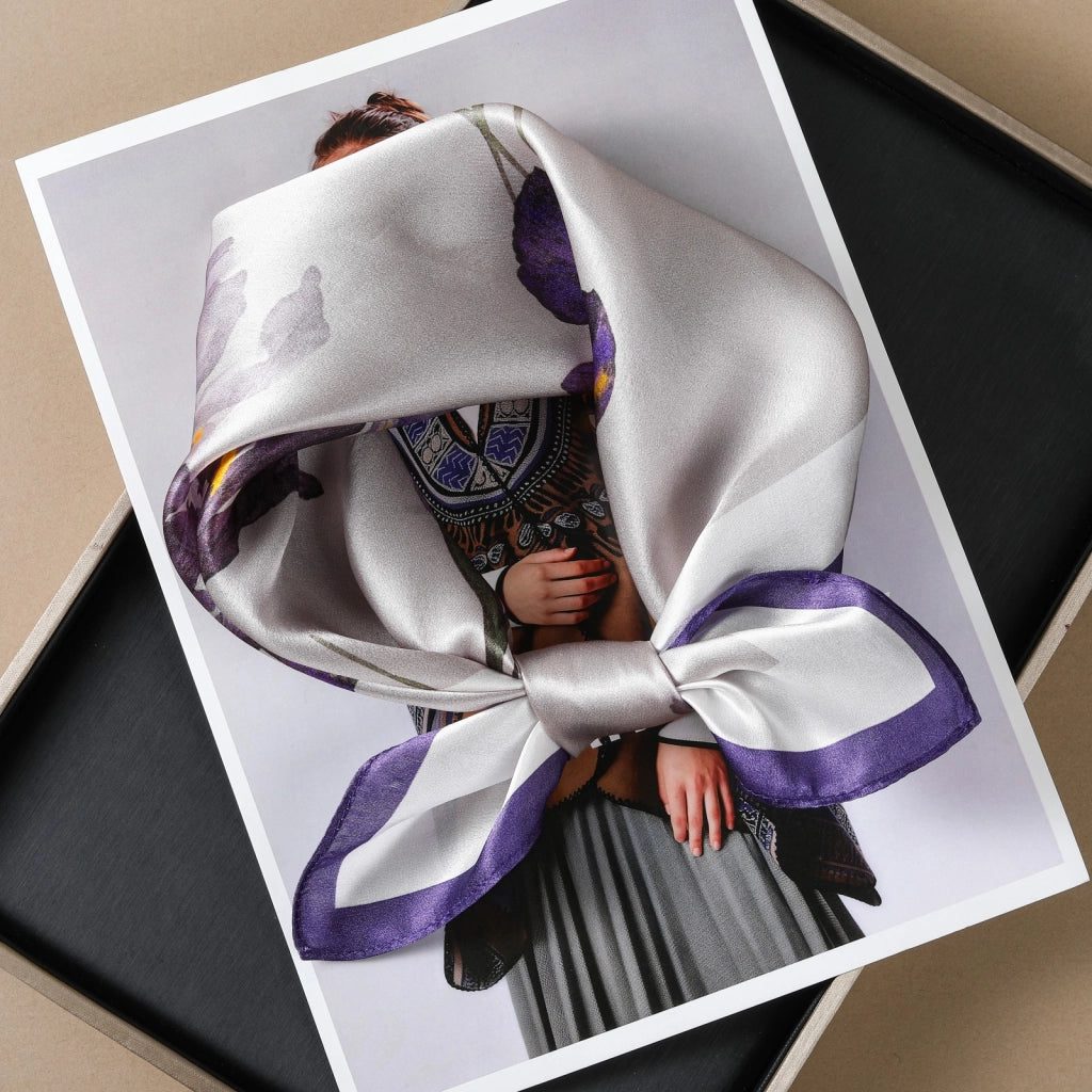 Sciarpa di seta viola iris di alta gamma