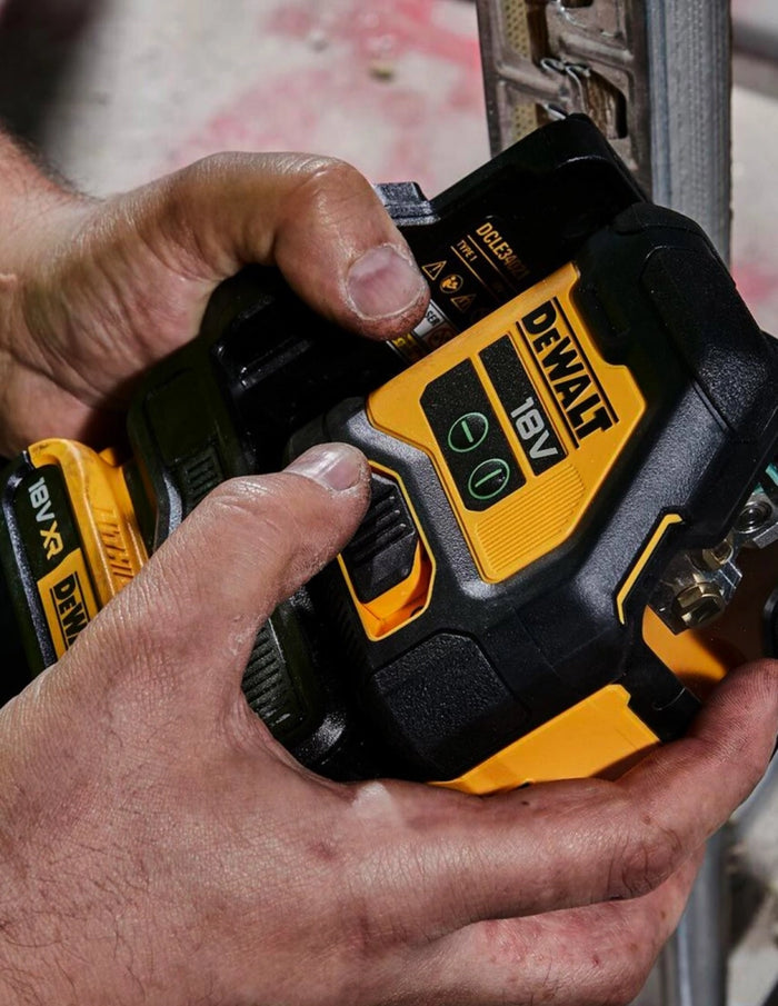 Laser Autolivellante DeWALT DCLE34021D1 (1 x 2,0 Ah + DCB107 + Valigetta)