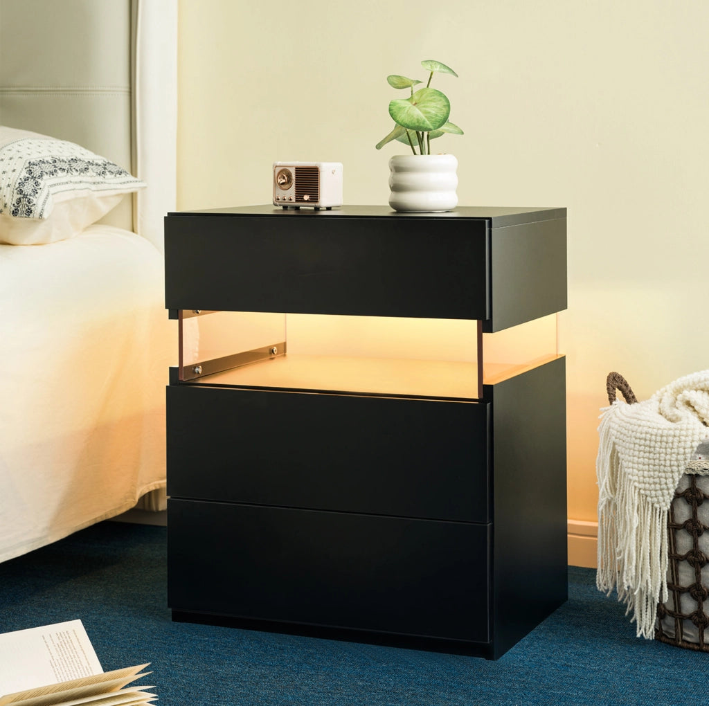 Comodino LED 3 cassetti con pannello acrilico; in legno; nero