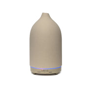 Diffusore di Aromi 80 ml in Ceramica con Luce LED 7 Colori, Umidificatore per Oli Essenziali con Timer 1/2 Ore, Alimentazione USB-C 5V, Design Compatto