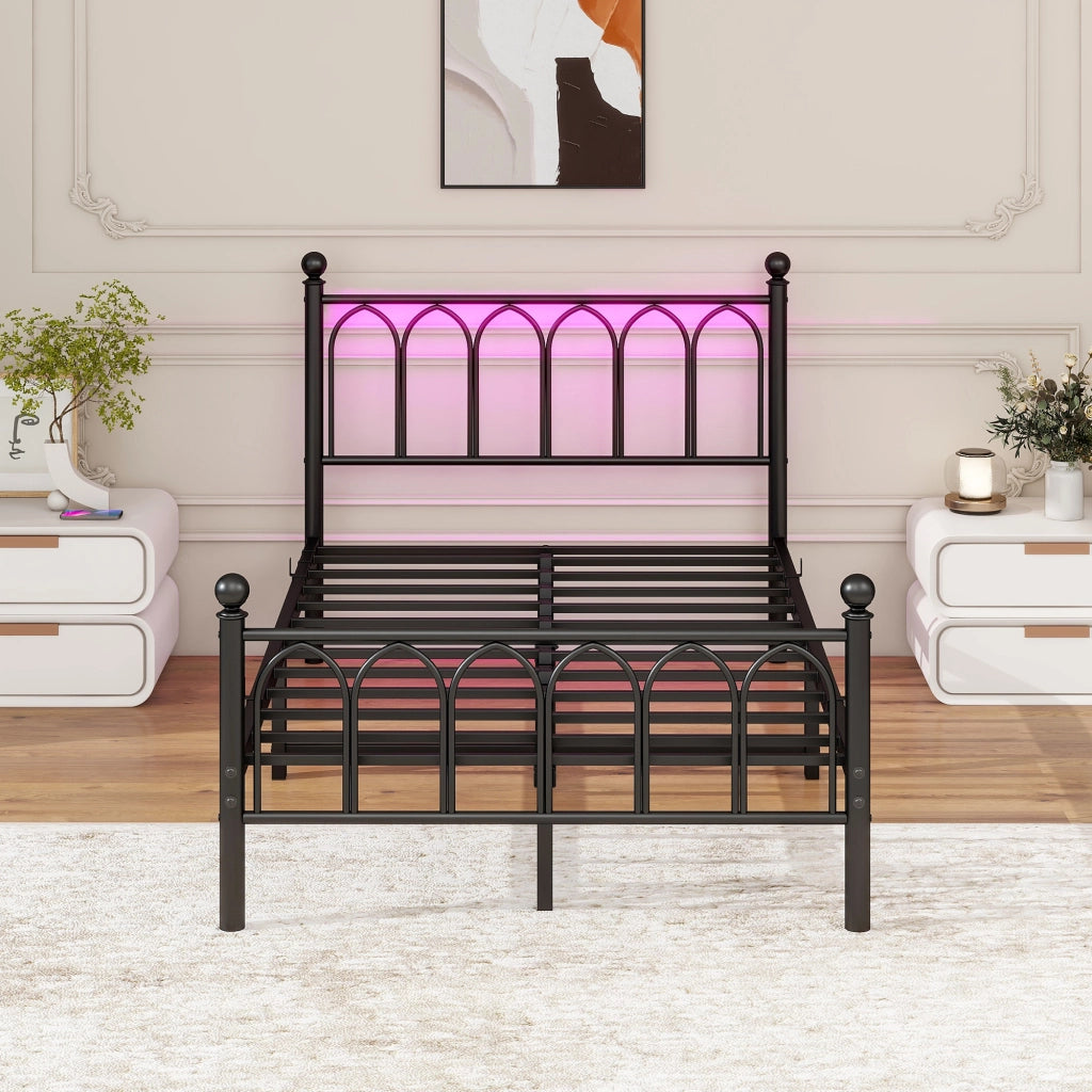 LETTO in metallo 120x200 cm Nero con testiera alta, LED, USB e presa
