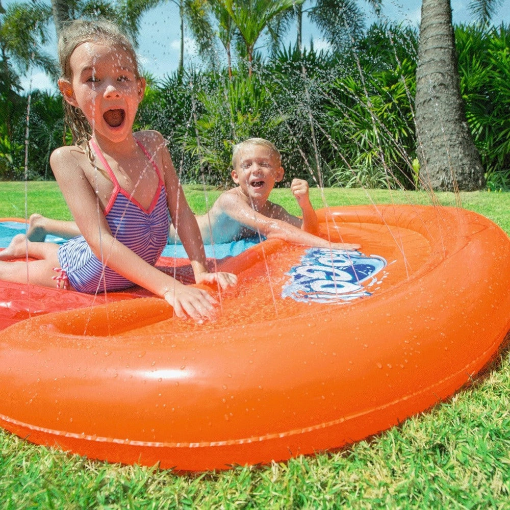 Trade Shop - Scivolo Acquatico Giardino Pista 5,49mt Rampa Lancio E Spruzzo 2 Posti -
