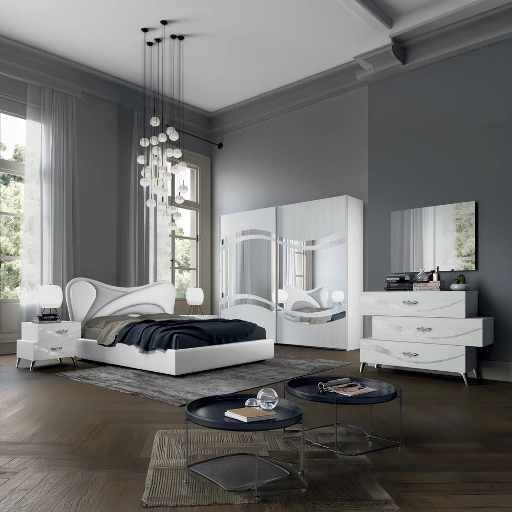 Camera da letto Delia bianco frassinato con decorazioni argento
