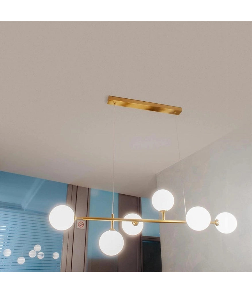 Lampadario moderno a sospensione con 6 sfere ed attacchi per lampadine LED G9