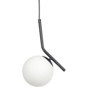 Lampada a sospensione con paralume in vetro bianco e nero, struttura in asta di ferro, singola luce, design moderno, accessorio per la casa adatto al soggiorno.