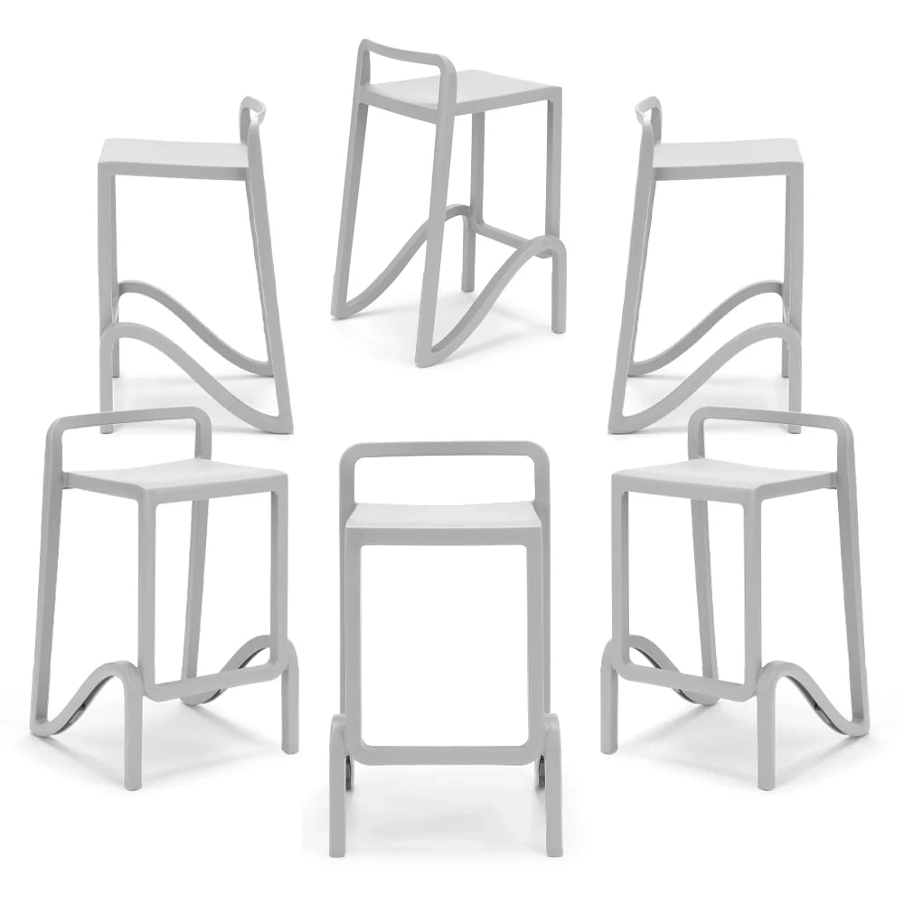Set 6 sgabelli in polipropilene EOLO altezza seduta 75cm, impilabile, idrorepellente, resistente ai raggi UV, design moderno e innovativo, ideale per la cucina, la veranda o giardino colore Bianco