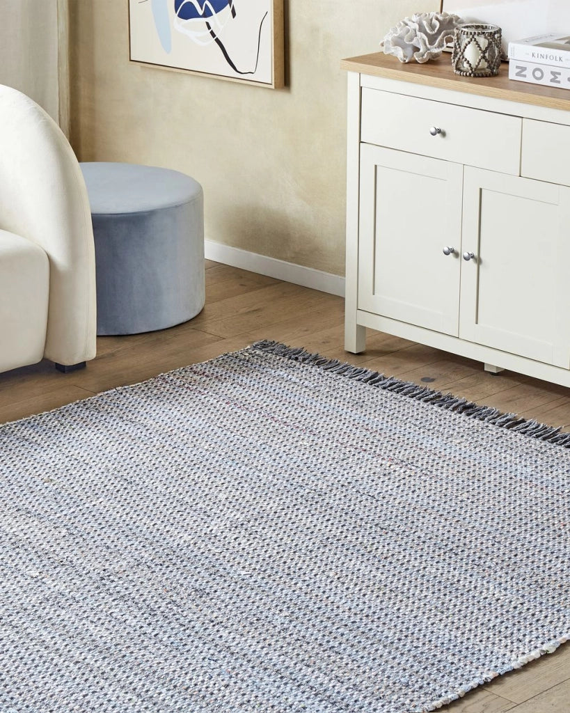 Tappeto di pezza in cotone grigio 140 x 200 cm con frangia rettangolare fatto a mano Boho
