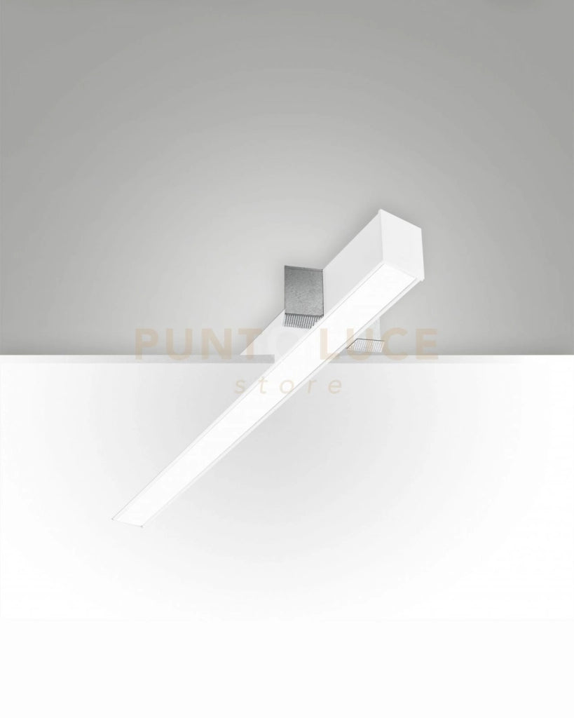 TURNER INCASSO A RASO BIANCO 29W 4000K 3570LM OPALE IP40 100CM