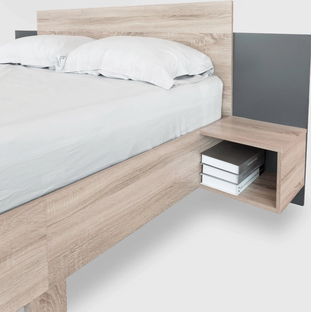 Letto matrimoniale 160x200 cm in legno massiccio con 2 comodini integrati; sonoma e grigio scuro