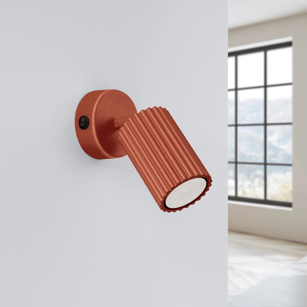 Applique moderna rossa ocra orientabile GU10 GRAVIO