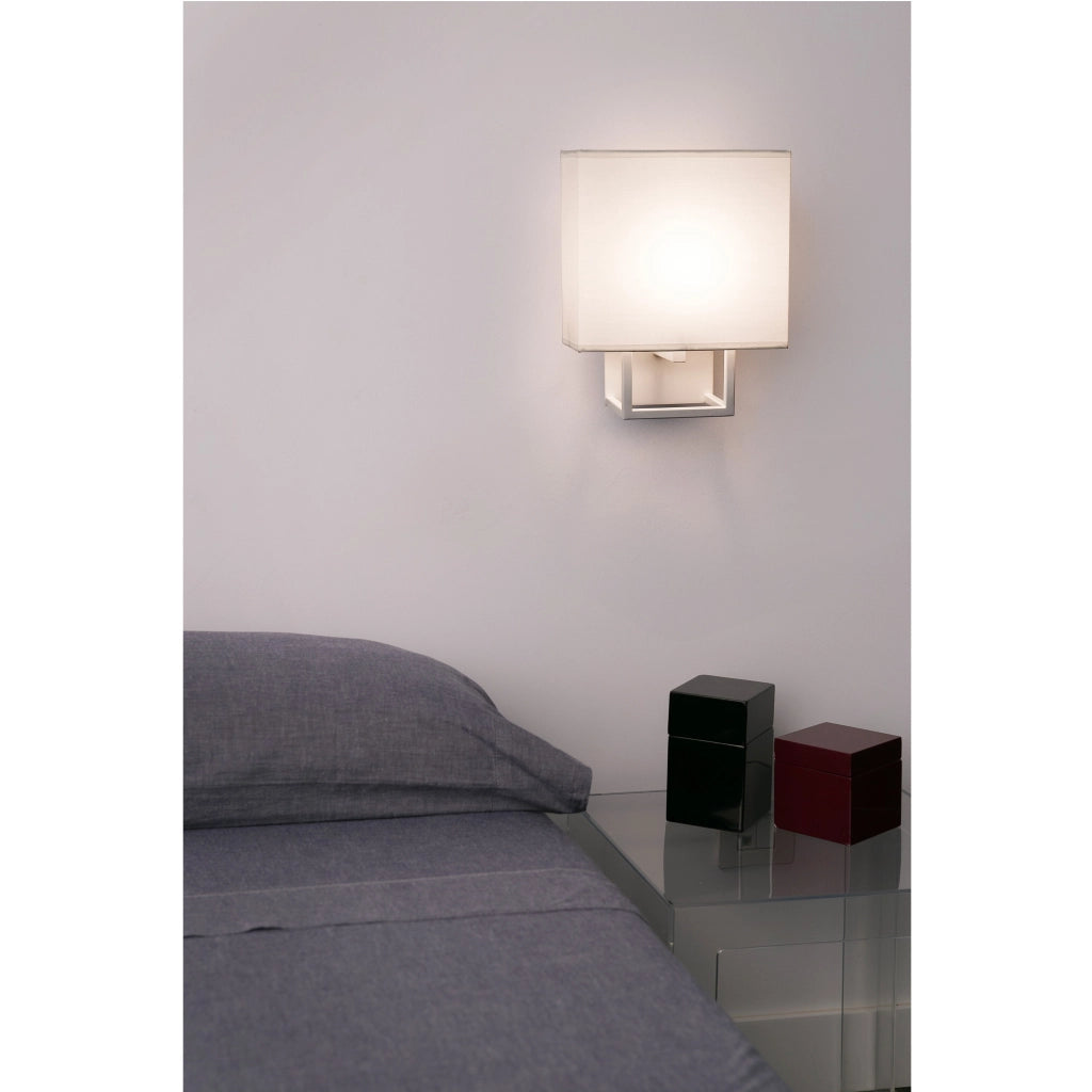 VESPER, Applique per Interni, Faro Barcelona