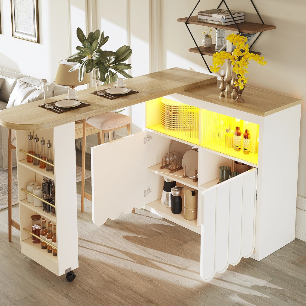 Mobile bar estensibile con vani regolabili LED USB e ruote con freno in MDF e vetro bianco 135 × 39 × 100 cm