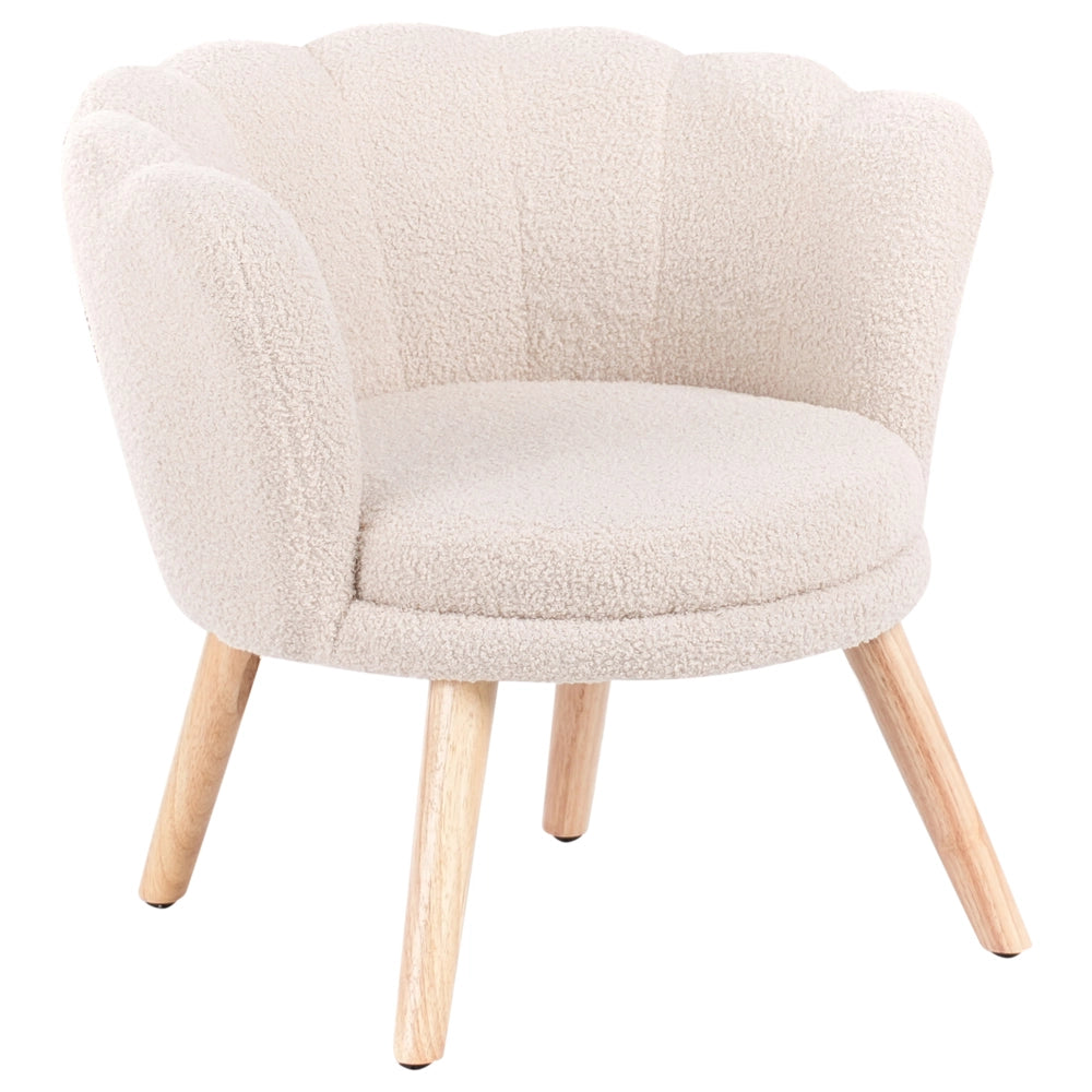 Poltrona per bambini con gambe in legno bouclè beige chiaro cameretta