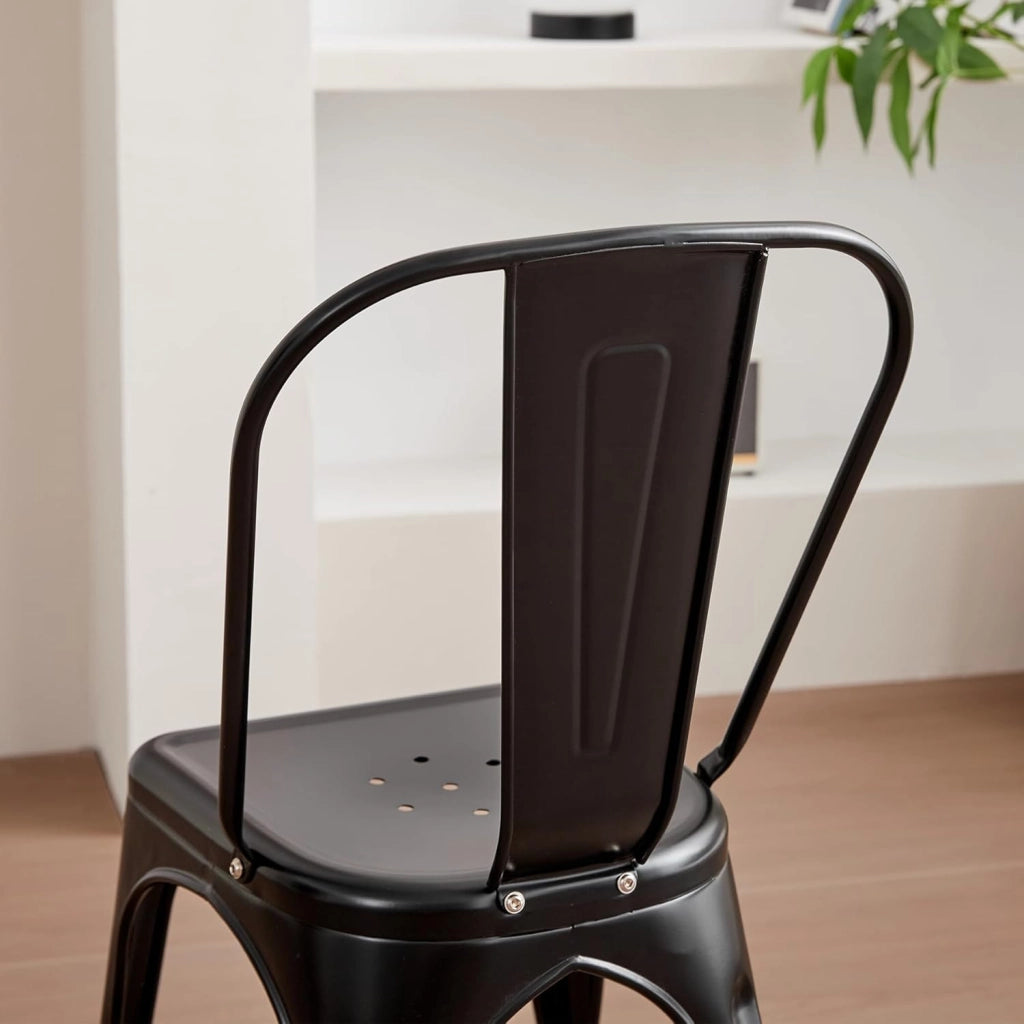 GrandCA HOME Set di 8 Sedie Industriali in Metallo, Sedie da Pranzo Impilabili in Stile Vintage, Adatte per Sedie da Giardino per Esterni o Interni Sedie da Patio, Nero