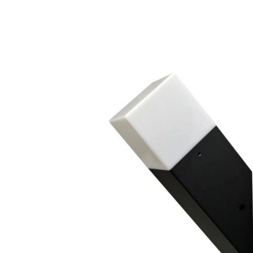 Applique lampada da parete muro esterno dal design moderno e innovativo colore nero e attacco per lampadine E27