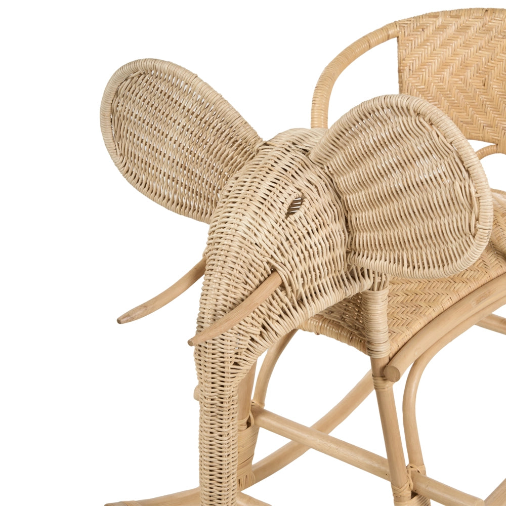 Sedia a dondolo per bambini da giardino in rattan naturale per interni