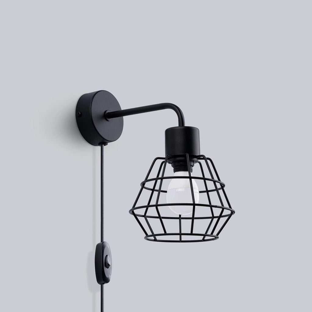 Applique industriale nera in metallo con interruttore E14