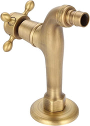 Wandgemonteerde una maniglia da acqua in ottone massiccio con connessione esterna