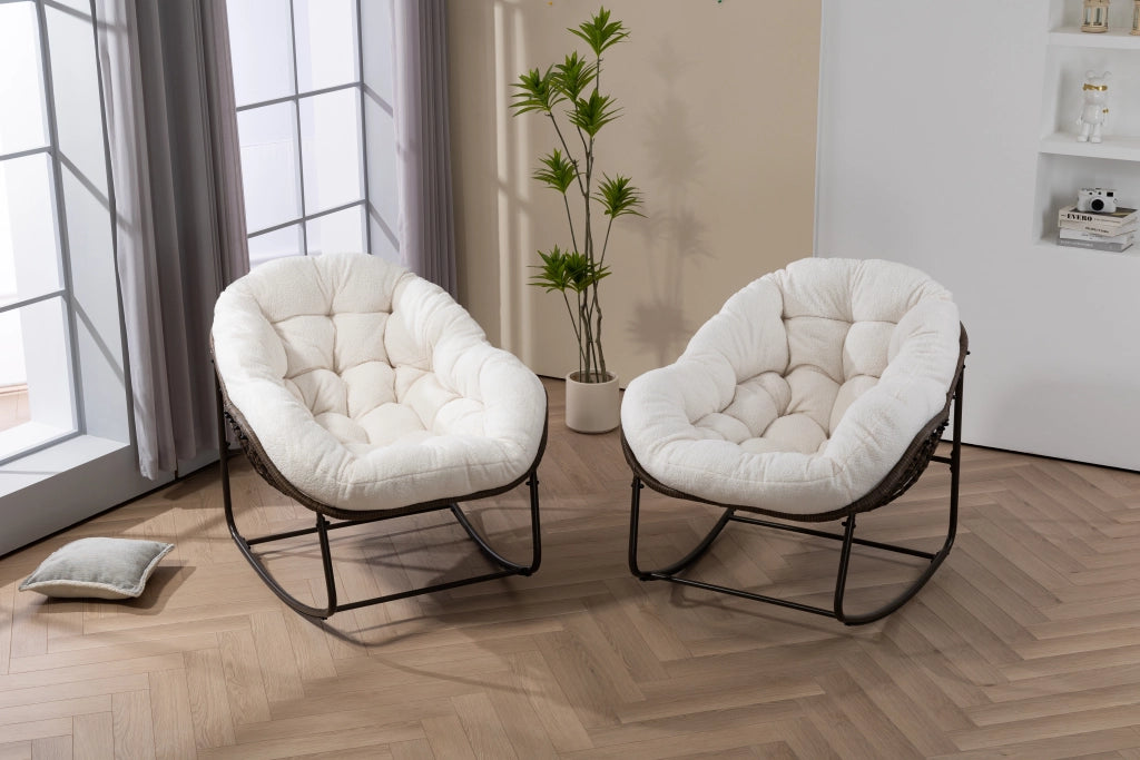 POLTRONA DONDOLO IN RATTAN SINTETICO E ACCIAIO 78x106x90 cm BIANCA