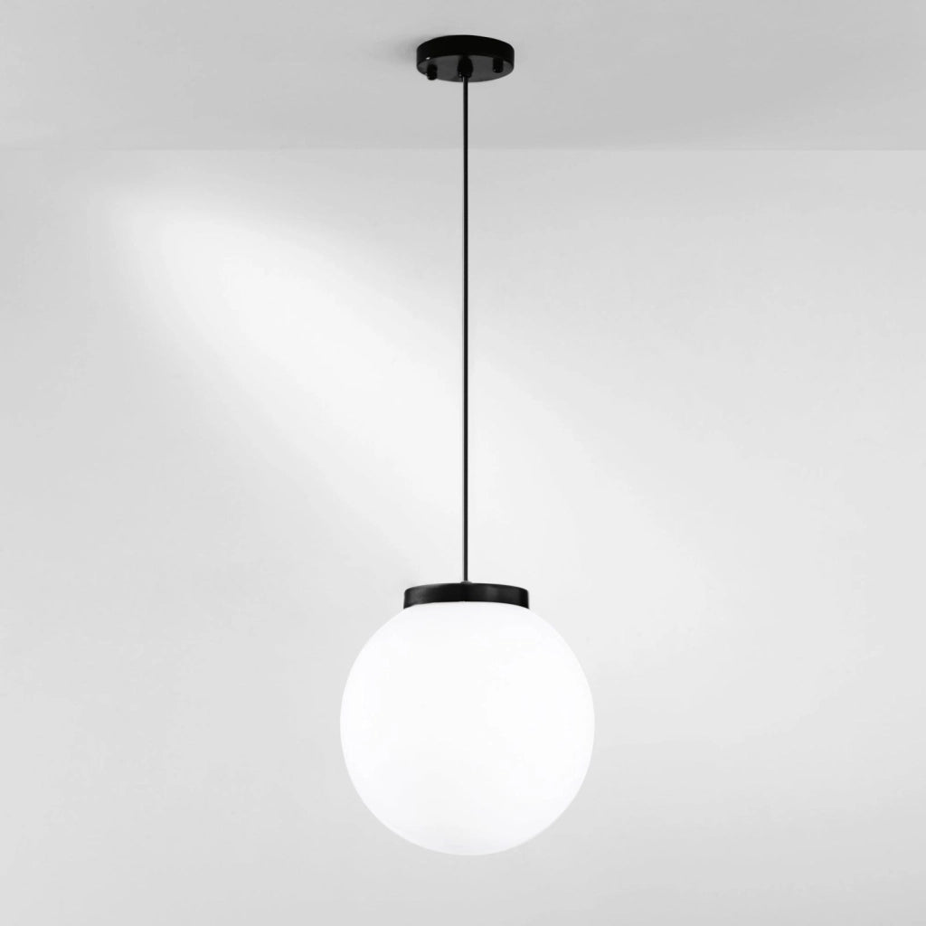 SOSPENSIONE POLLY IN FIBRA DI PLASTICA E PMMA BIANCO 1 LUCE ATTACCO E27 128X25X25 IP44 CM.