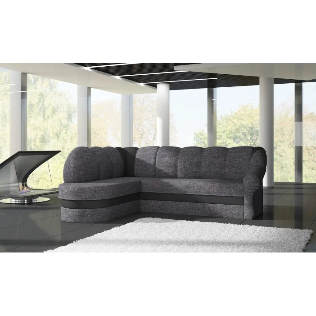Divano ad angolo sinistro convertibile BENANA 250 cm grigio scuro e nero con baule