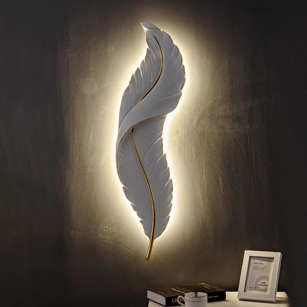 Trade Shop - Applique Led Lampada Muro 12w Cct 3 Tonalità Luce Design Piuma Bianca Oro Resina Aq24-b3c -